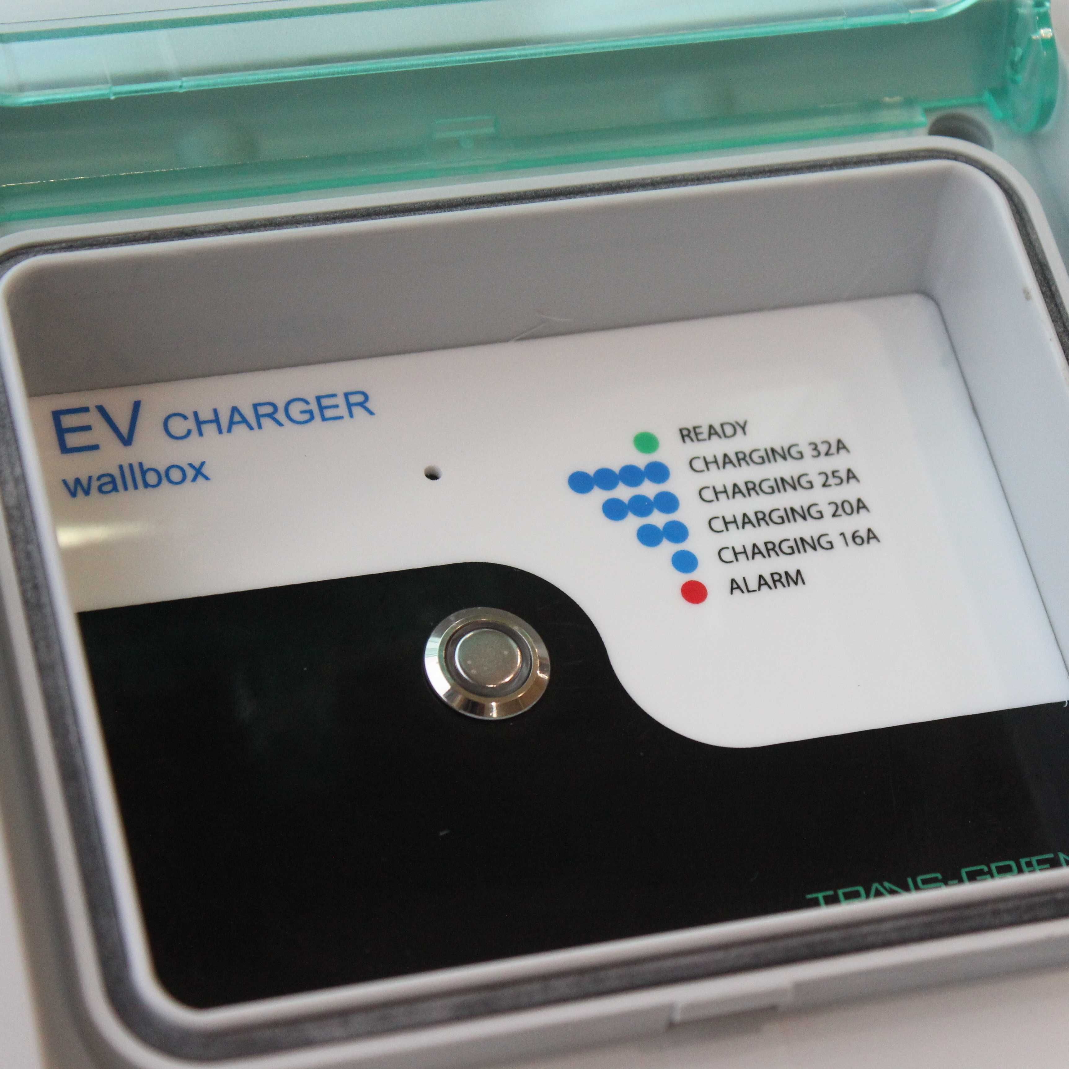 Зарядка для електромобіля настінна Transgreen 7,2 кВт, стандарту GB/t