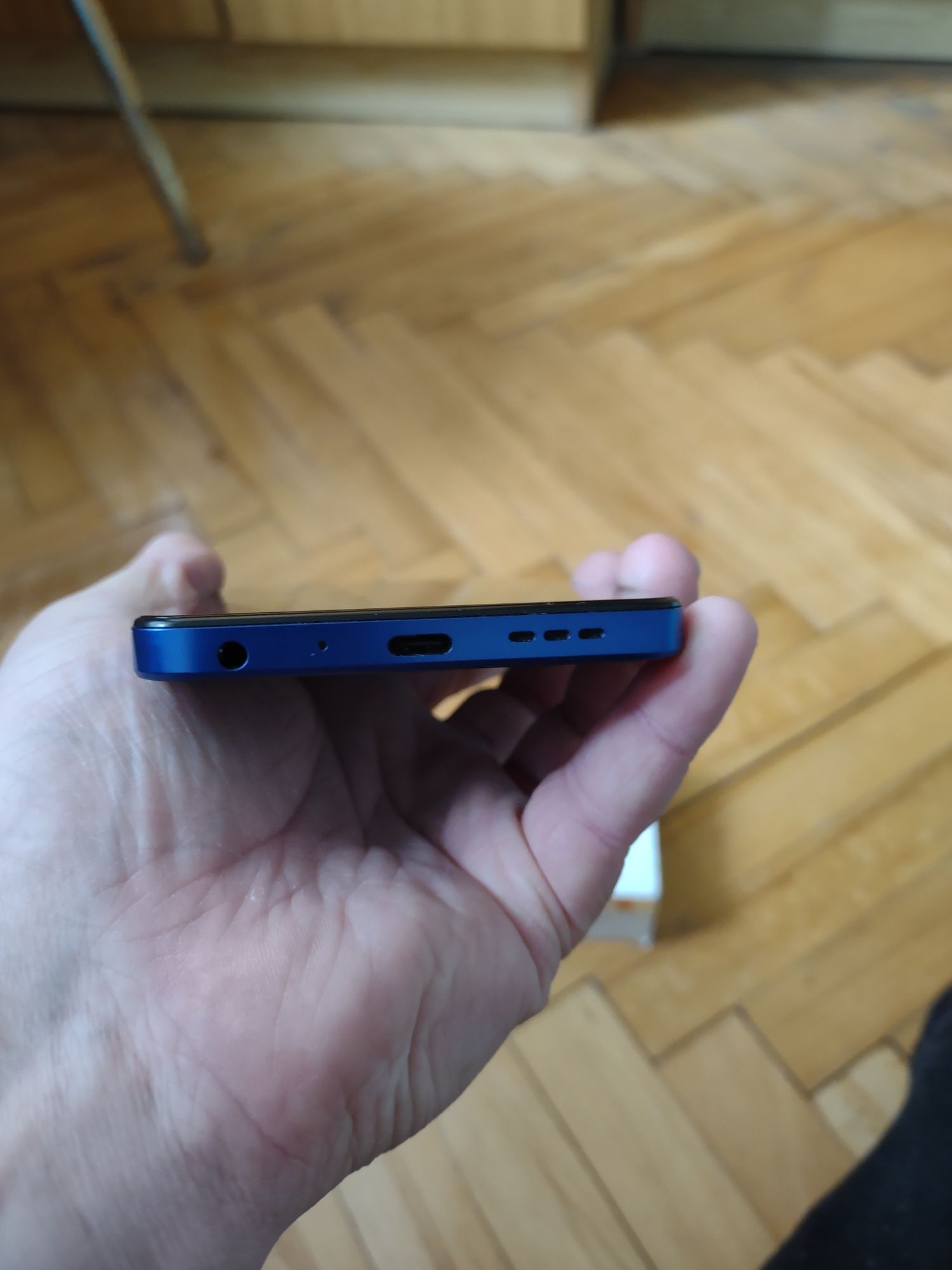 Tcl 505 8/128 (4+4) android 14