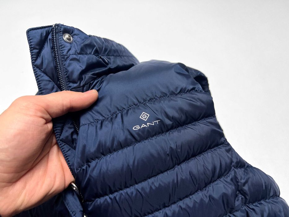 Пуховая жилетка GANT - L - куртка кофта