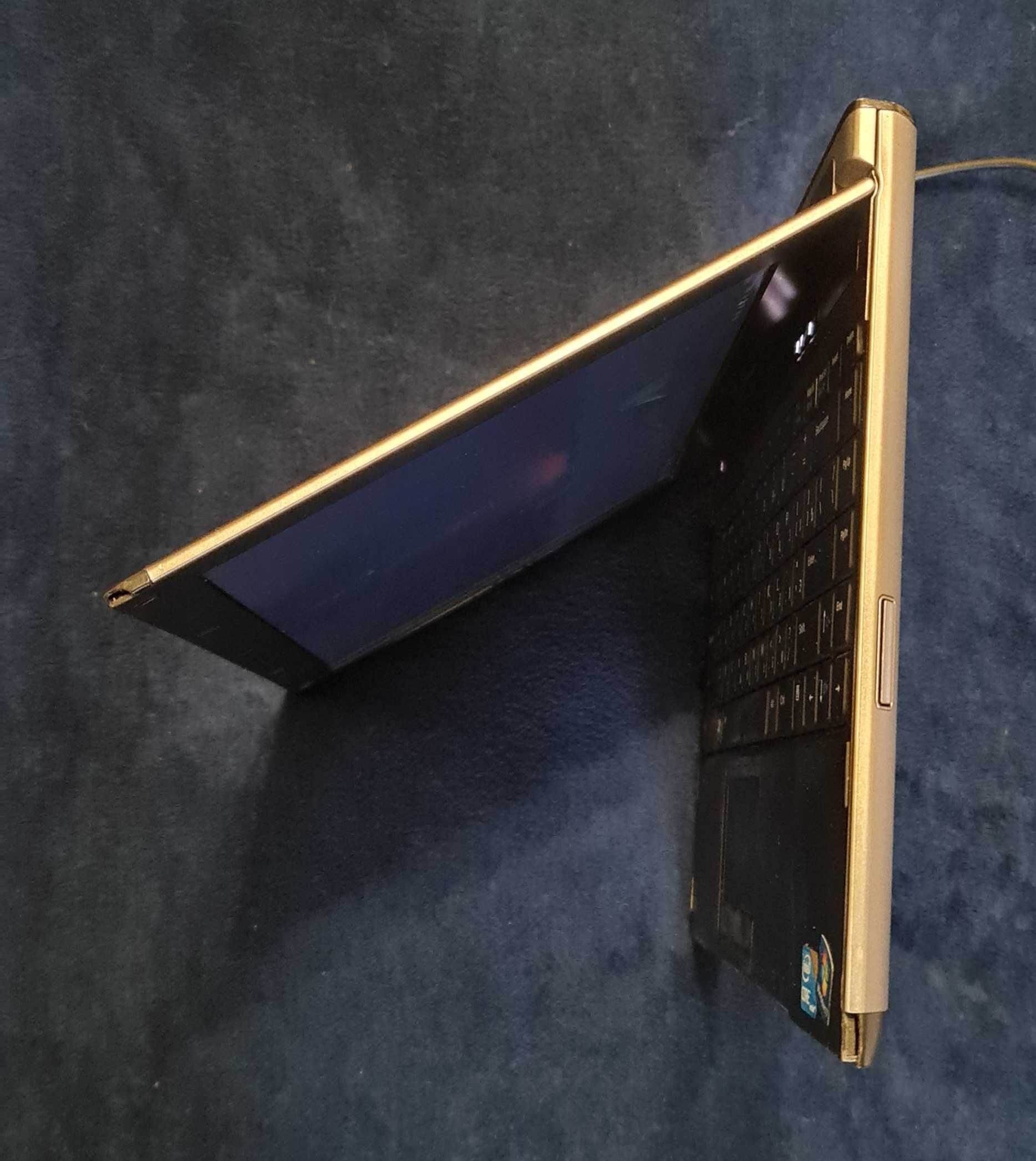 Ноутбук Dell Vostro V130