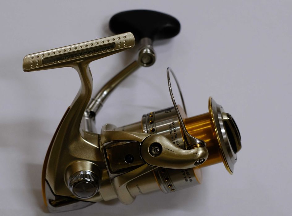Kołowrotek Shimano Twin Power C3000 MG