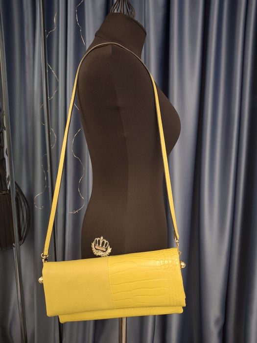 Сумка жовта клатч через плече