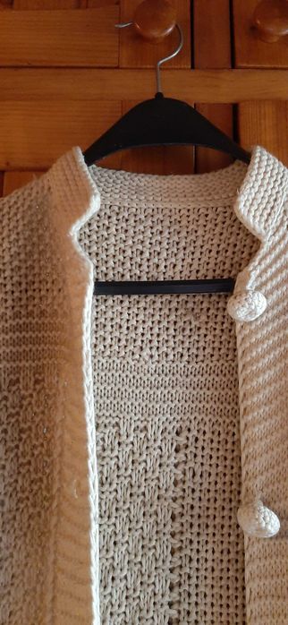 Elegancki Sweter Kardigan Damski 42/44 Ecru/Beż Dzianinowy Długi