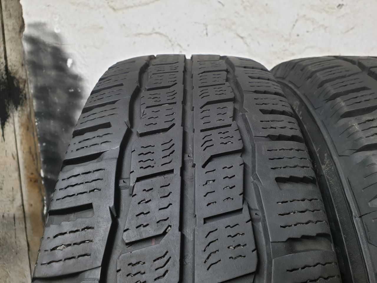 Dwie Opony zimowe 225/75R16C 6,4mm Kumho Winter PorTran CW51