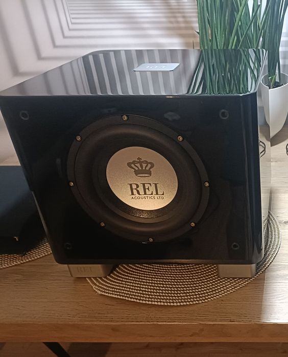 Subwoofer aktywny REL  T7x Rezerwacja