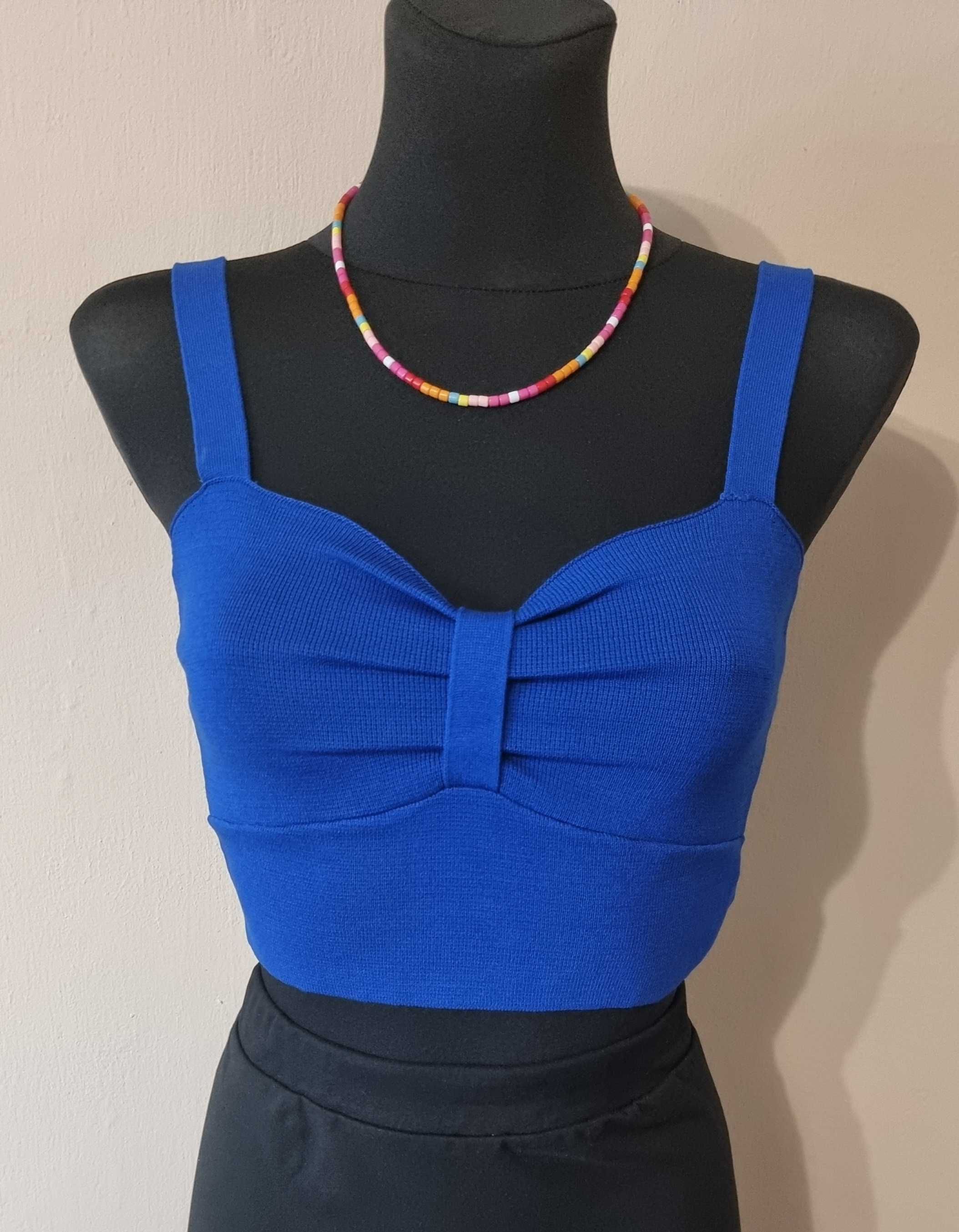 Damski crop top marki Mohito