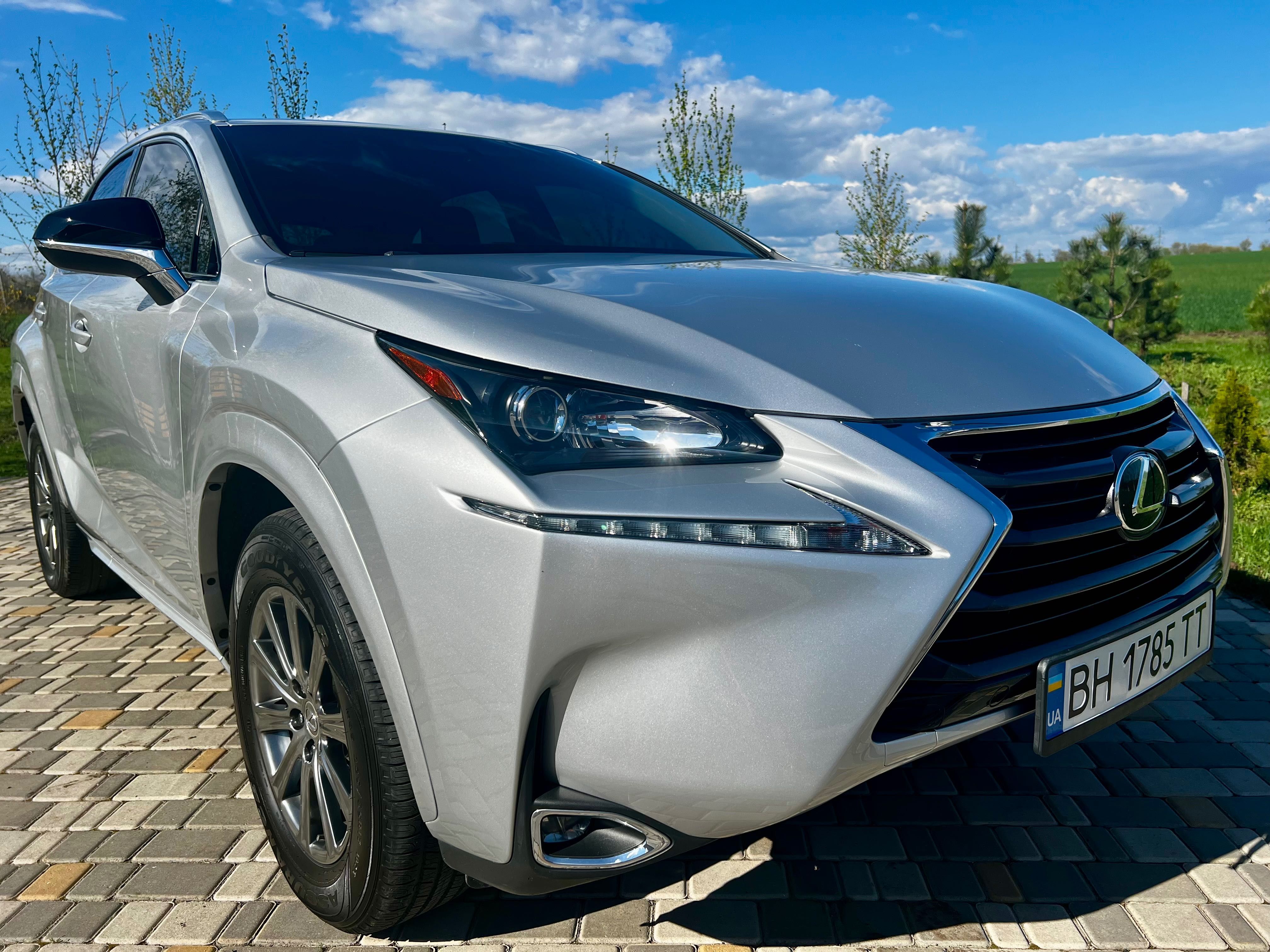 Продам Lexus NX 2017год