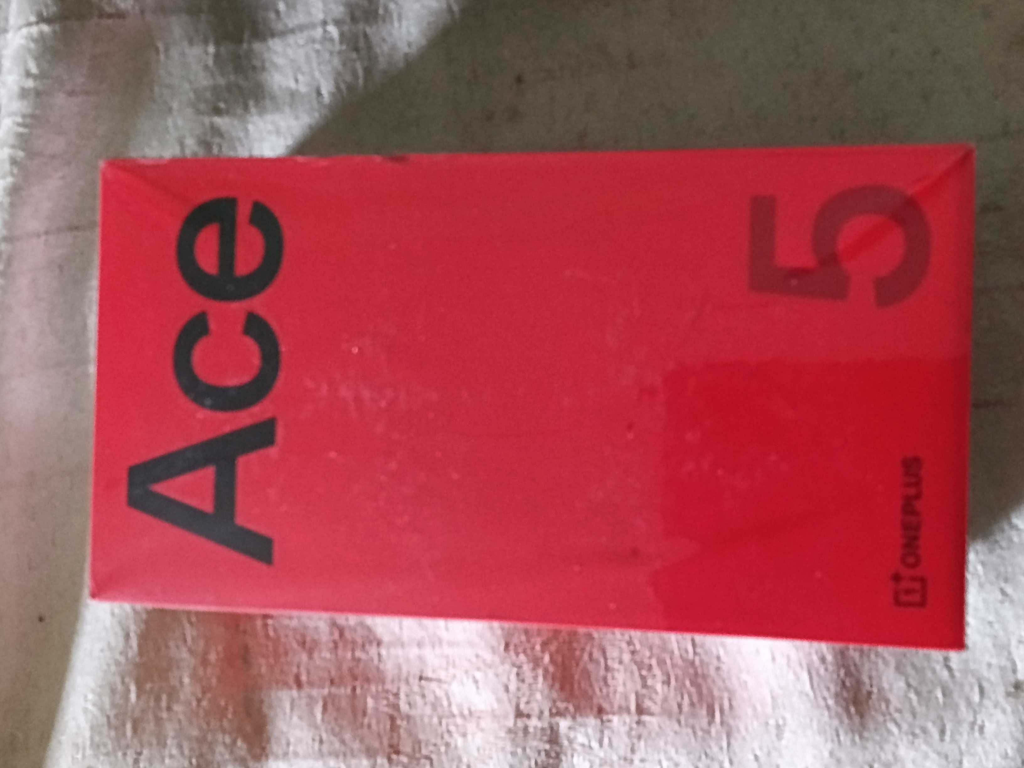 OnePlus ACE 5 12/256 продам