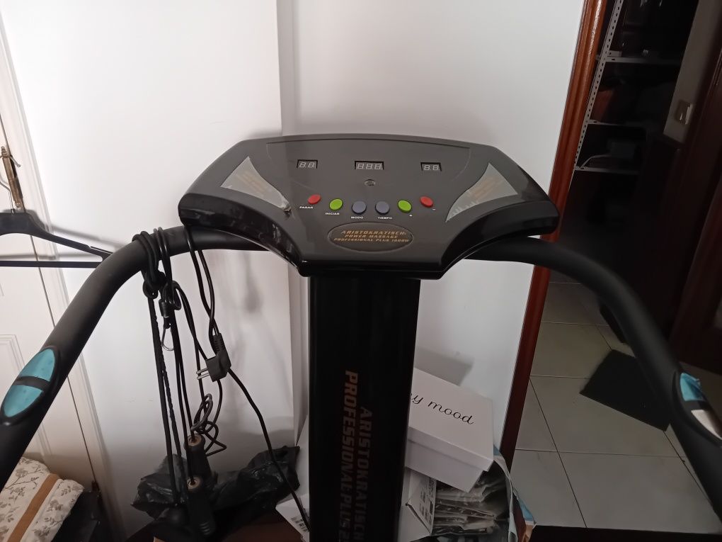 Máquina vibratória