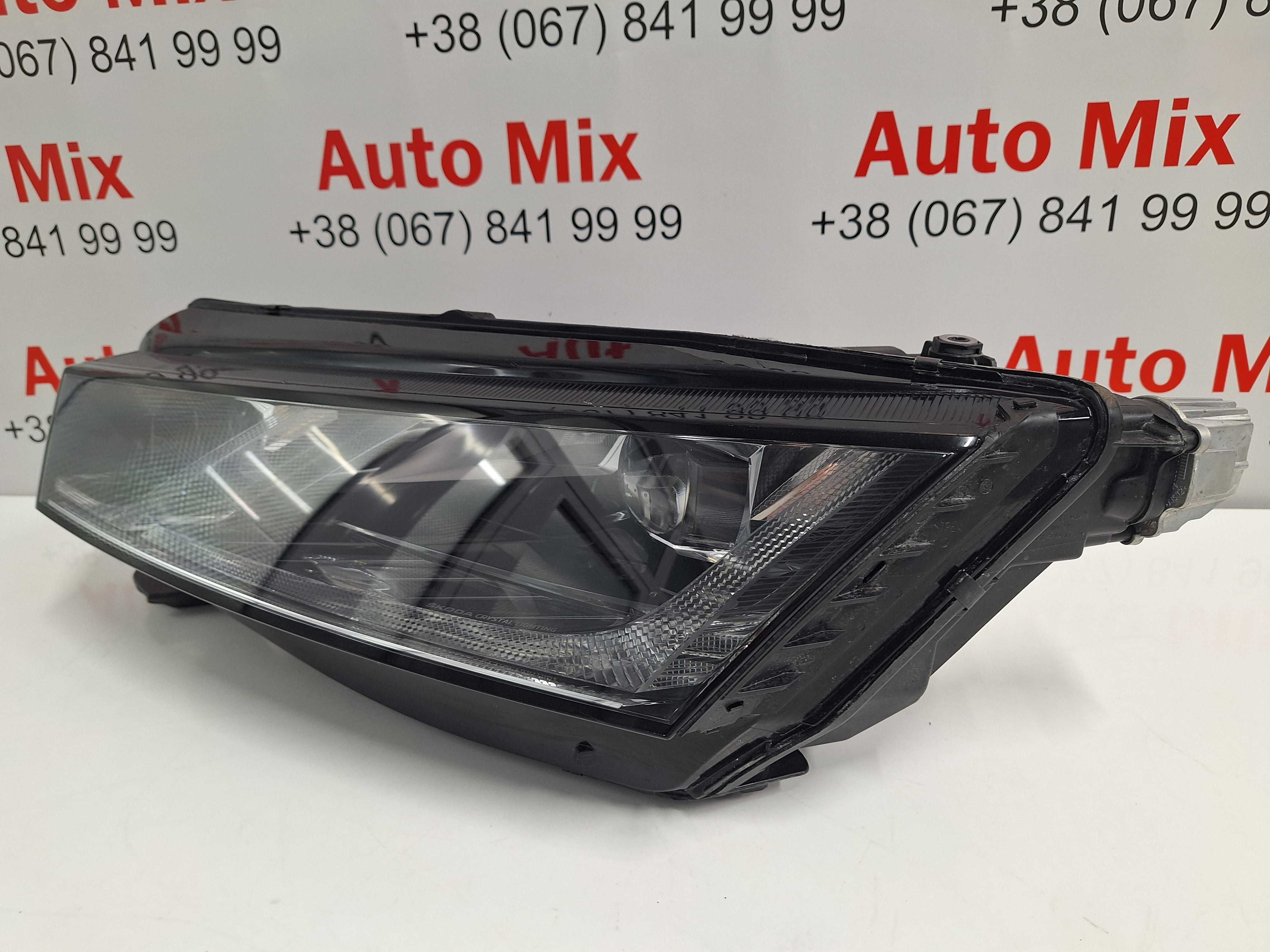 Skoda Octavia 4 FULL LED 5E4941015A фара ліва комплектна