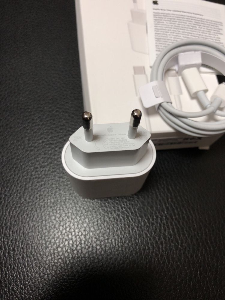 Оригинал зарядка 20W oem Apple iPhone USB-C  Кабель Type-C Lightning