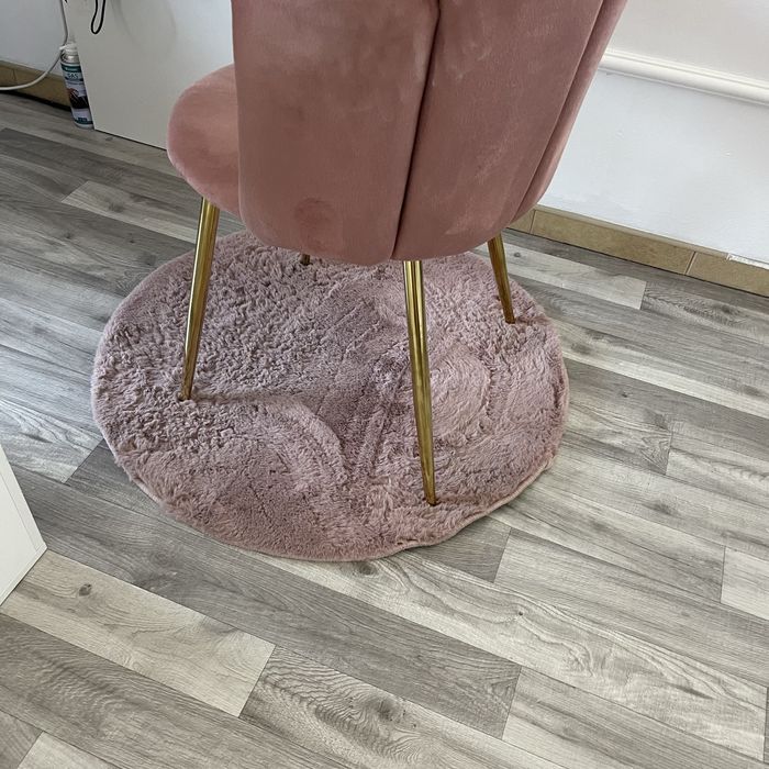 Dywan dywanik glamour puszek