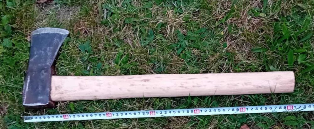 Siekiera kuta rozłupująca toporek topór