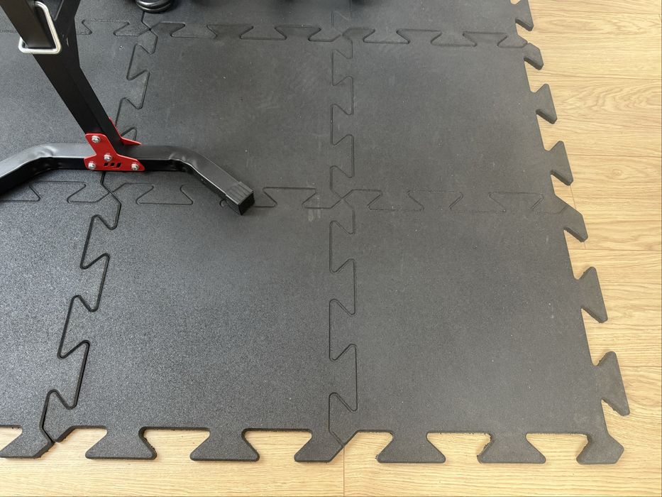 Mata puzzle na silownie lub warsztatu 1 x 1 m