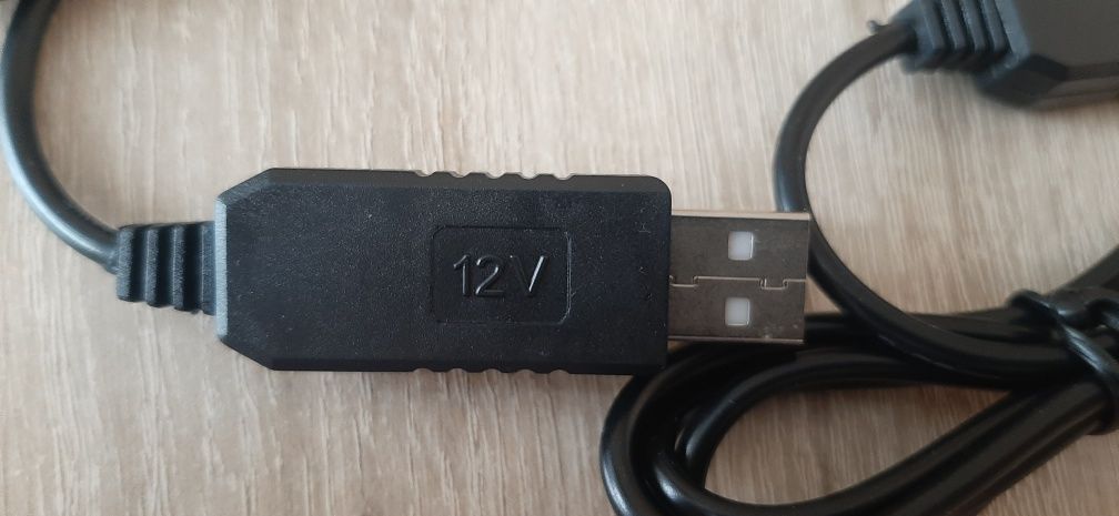 Продам шнур для живлення інтернету від павербанку на 12 вольт