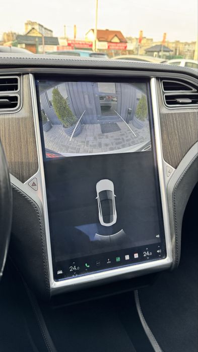Європейська Tesla Model Тесла Модель S 2014р. 85 кВт 7 місць Запас 440