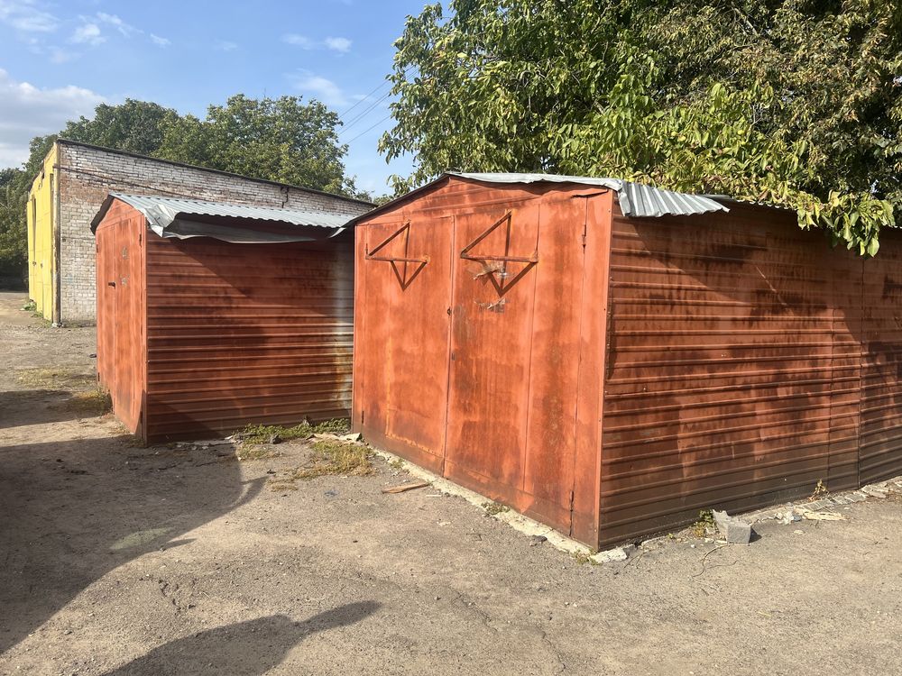 Продам гаражі збірні металеві