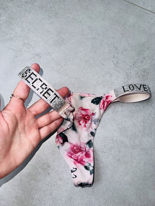 Трусики Victoria’s Secret со стразами оригинал S