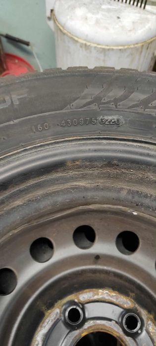 Komplet kół zimowych 195/65 R15  5X114,3