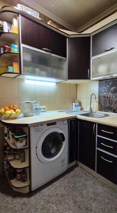 Продам 4-кімнатну квартиру, пр-т. Аерокосмічний(Гагаріна).