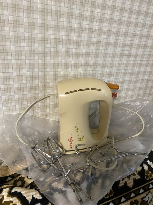 Міксер  б/у продаю