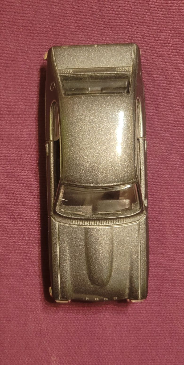 Model Ford Carpi - 1969