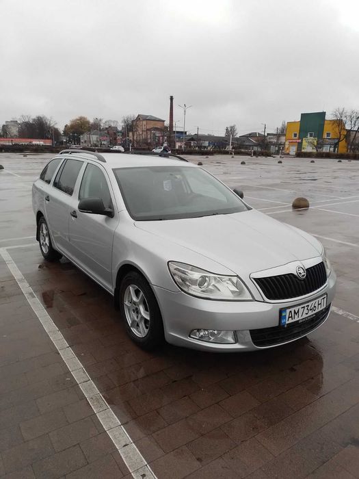 Легковий автомобіль Skoda