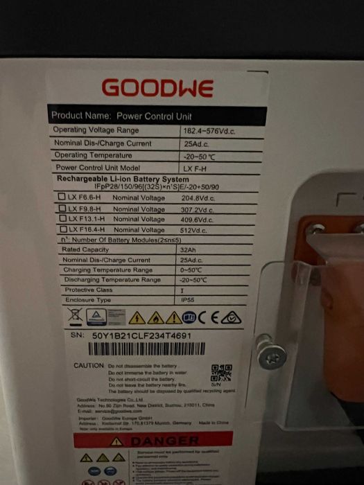 GoodWee - falownik hybrydowy i magazyn energii