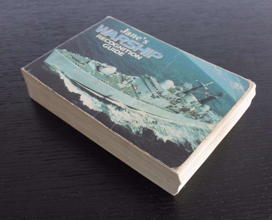 Livro Jane's Warships Recognition Guide de Keith Faulkner 1996