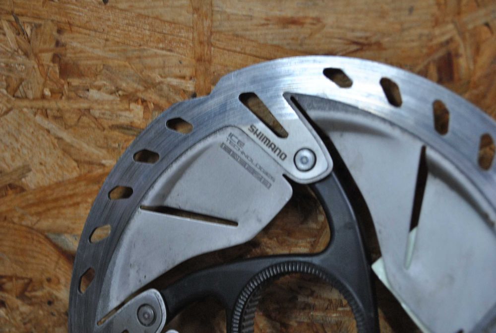 Tarcza hamulcowa Shimano Ultegra SM-RT800-S szosa gravel 8