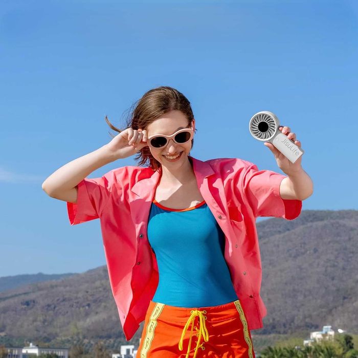 Przenośny wentylator ręczny Life 4 z wyświetlaczem LED 5000 mAh