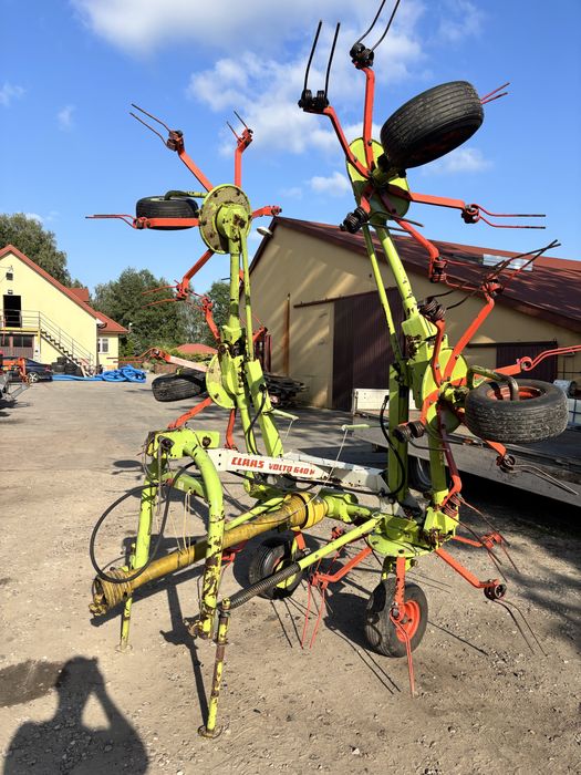 Przewracarka Claas Volto 640 przetrząsarka 6 karuzelowa rozbijak