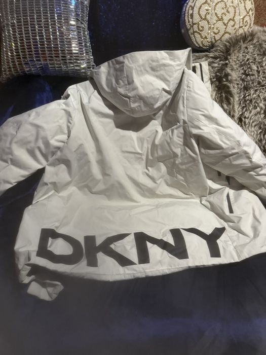 Зимова лижня куртка DKNY