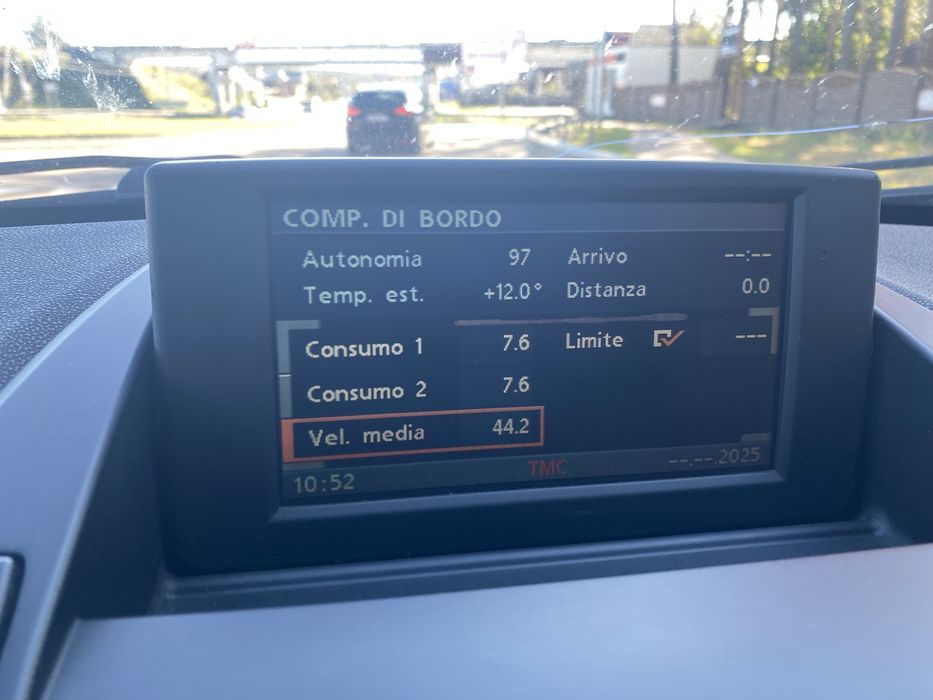 Продам BMW X3 E83