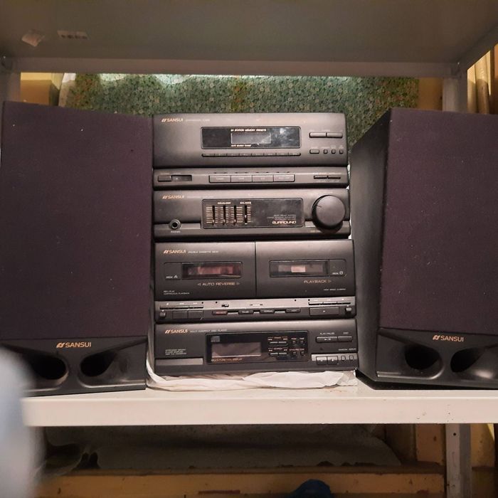 Музыкальный центр