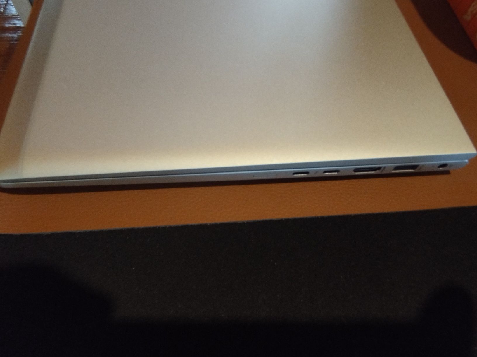 HP elitebook 850 G7 i5 16gb  RAM  ecrã. 15.6 "