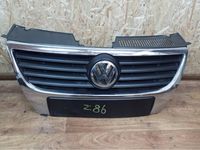 Решітка радіатора Volkswagen Passat B6 2005—2010