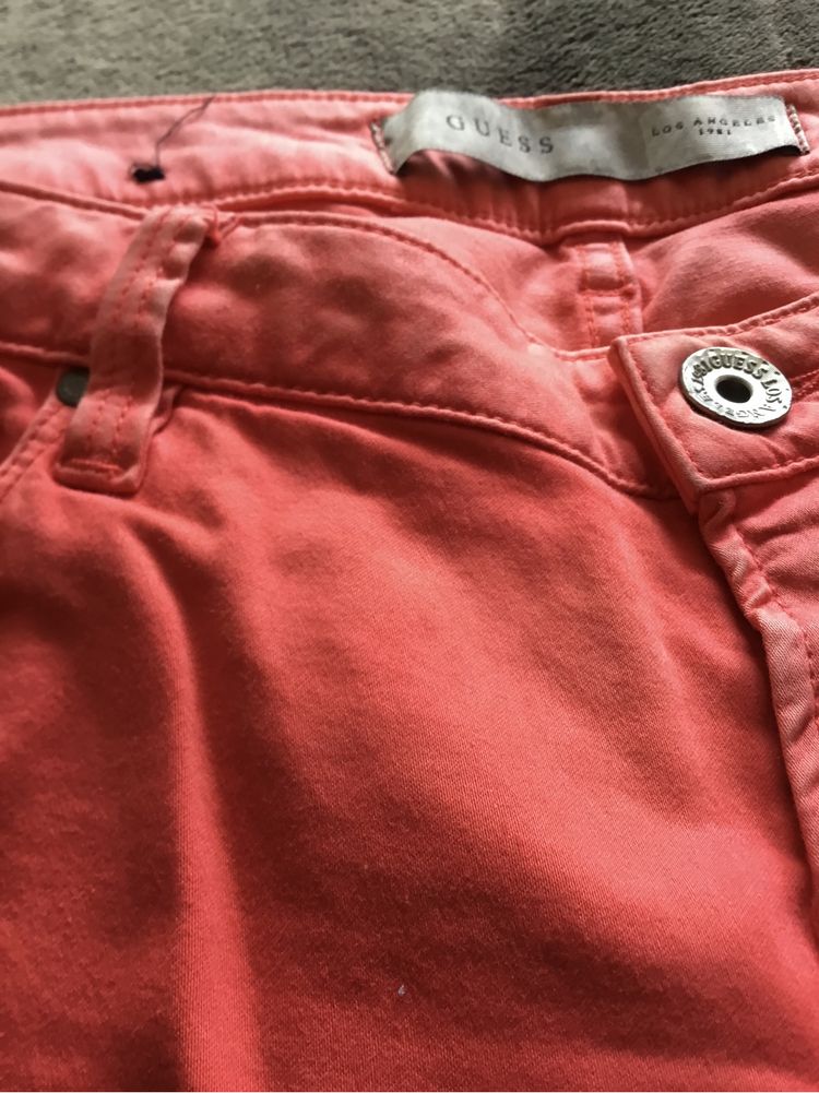 Jeans Guess como novas