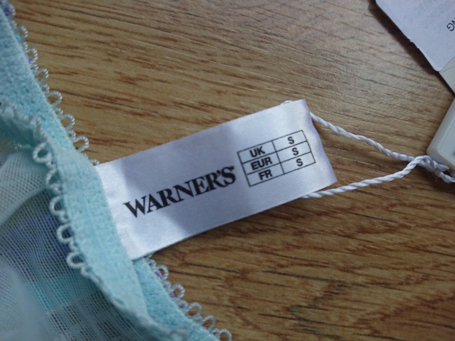 Warner's śliczne nowe koronkowe stringi S komplet metek
