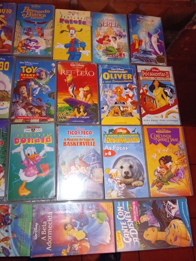 Conjunto de 94 Cassetes Vhs Clássicos Disney
