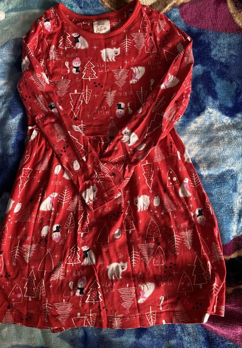 Пакет речей на дівчинку