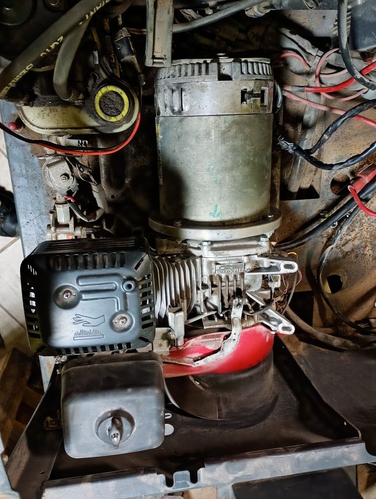 Silnik honda GX200 z prądnica Amer