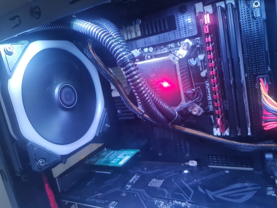 PC gaming + teclado gaming