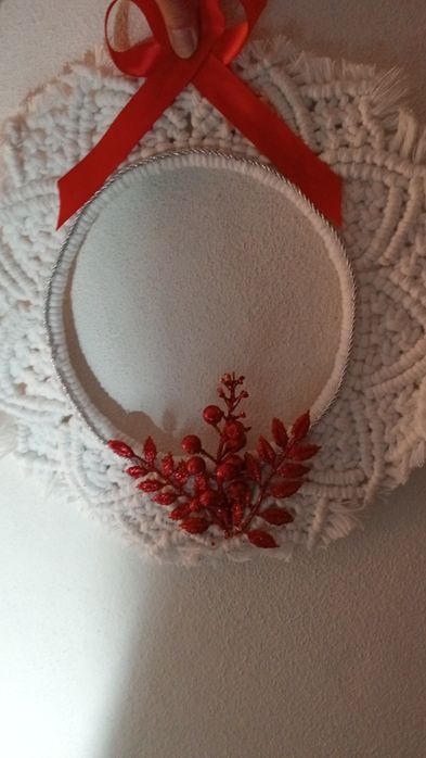 “Grinalda artesanal em macramé feita à mão”