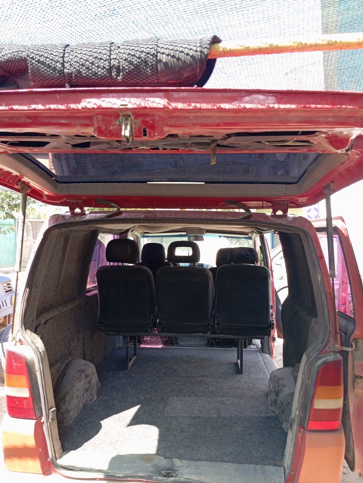 Продам Машина Vito 638