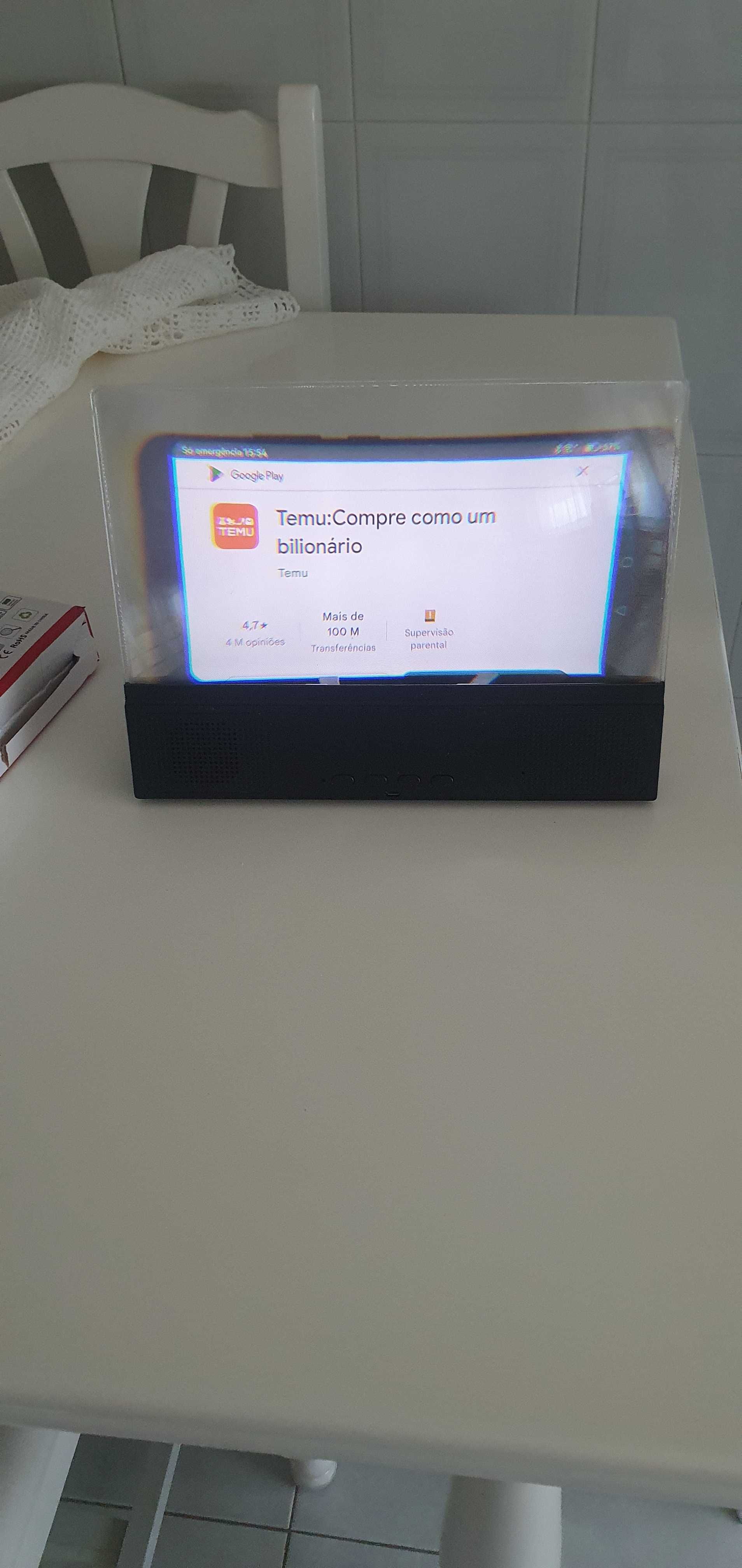 12" Mobile Screen Amplifier
