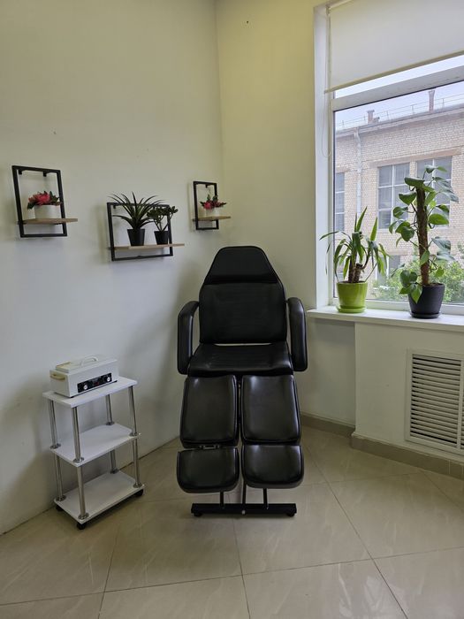 Маникюр педикюр наращивание Одесская стерильно качественно в Sun Mall