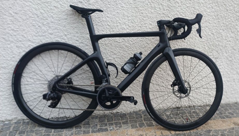 Bike carbono aero tamanho 53 TM Apenas o quadro a venda