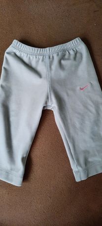Spodnie dresowe plusz Nike 80-86