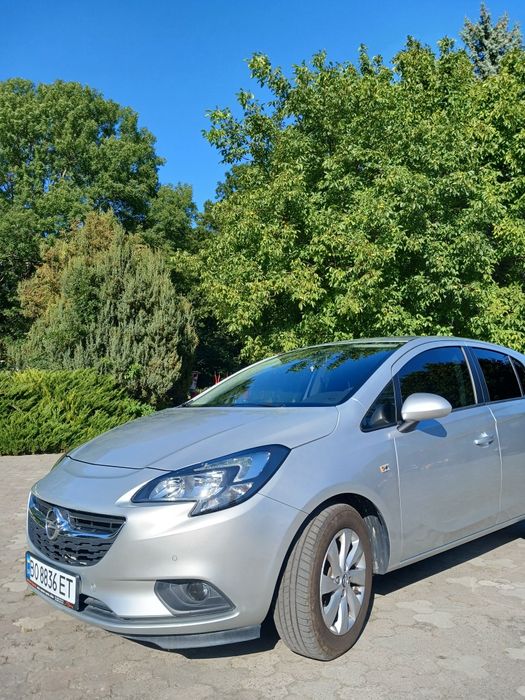 Opel corsa 2017 рік